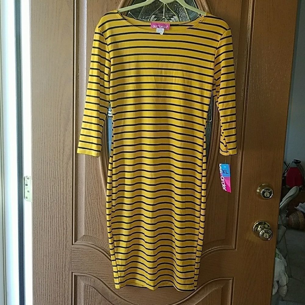 Out of Order fitted striped dress Sz XL  NWT